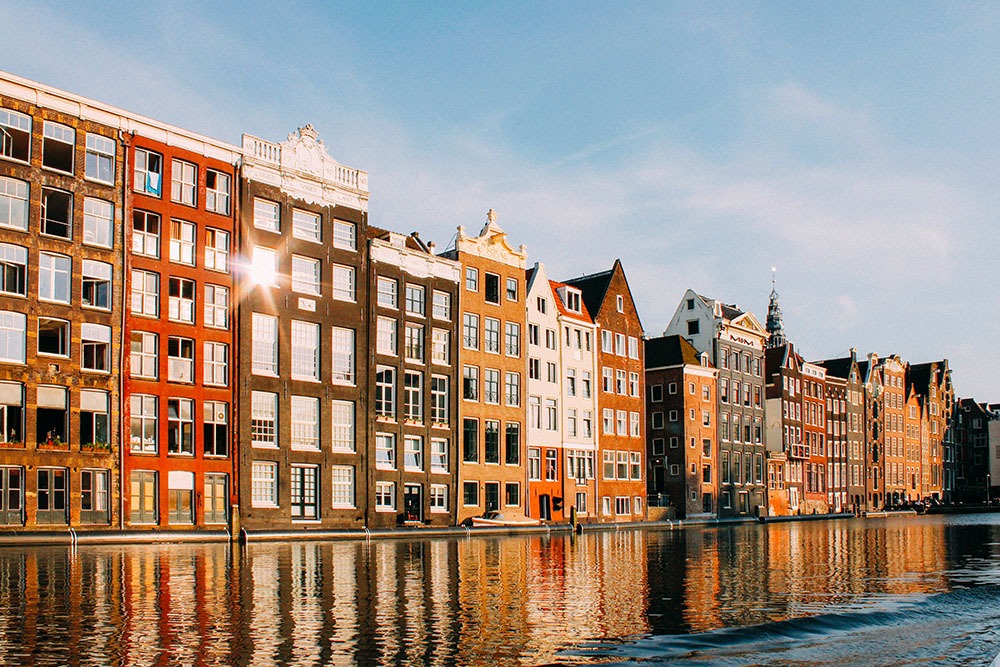 Edificios en Amsterdam - Verano en Europa